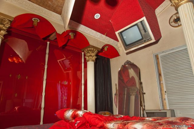 Abandoned Hotel in Japan