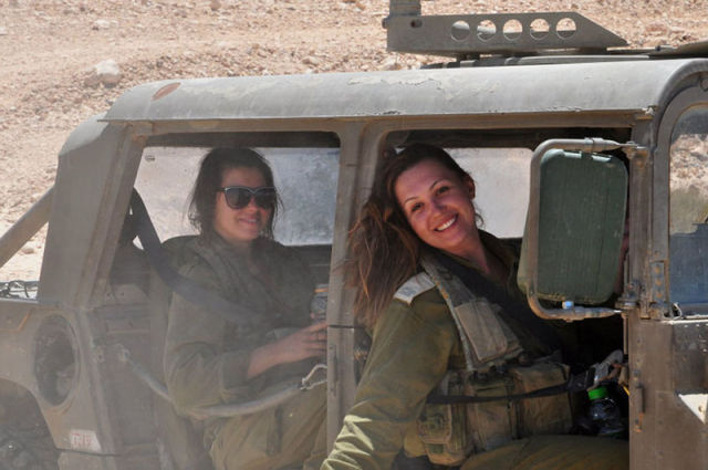 These Israeli Army Ladies are Dazzling