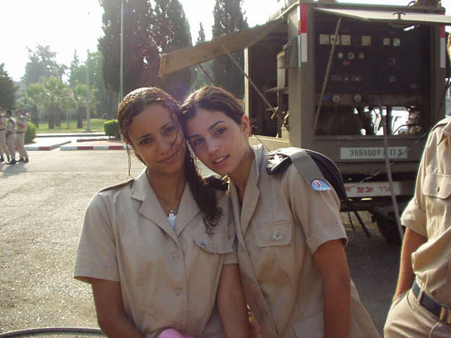 These Israeli Army Ladies are Dazzling