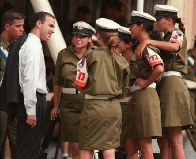 These Israeli Army Ladies are Dazzling