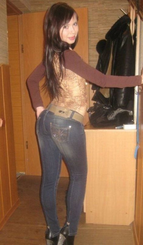 Modern Russian Schoolgirls: Chic or Slutty?