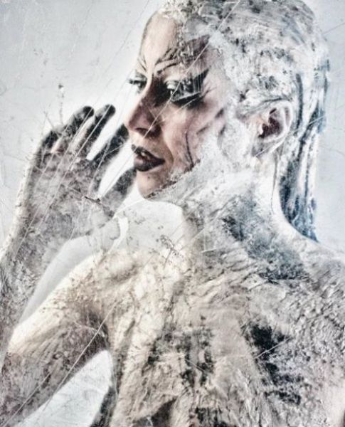 Weird “Glamorous Gore” Make-Up