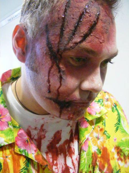 Weird “Glamorous Gore” Make-Up