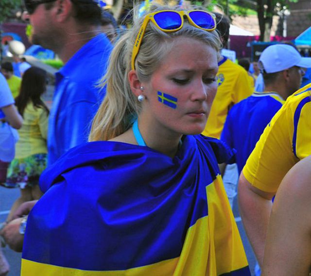 Euro 2012’s Gorgeous Female Fans. Part 2