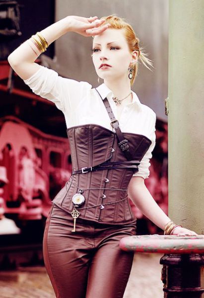 Steampunk Cosplay Hotties