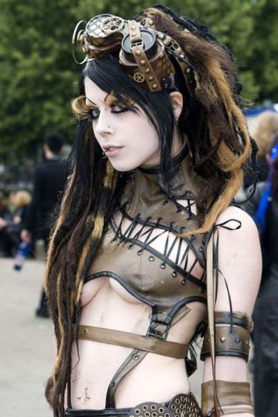 Steampunk Cosplay Hotties
