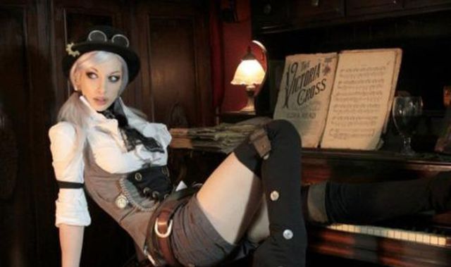 Steampunk Cosplay Hotties