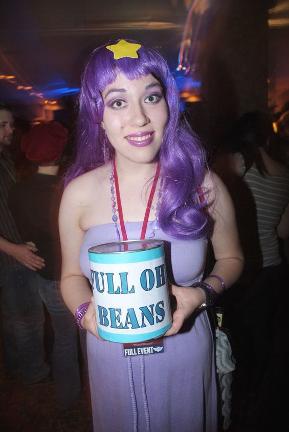 Costumed Cuties of Phoenix Comicon 2012