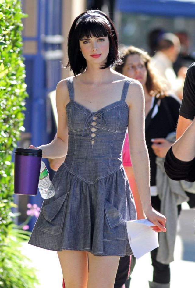 There Are Beautiful Girls Here: Part 7