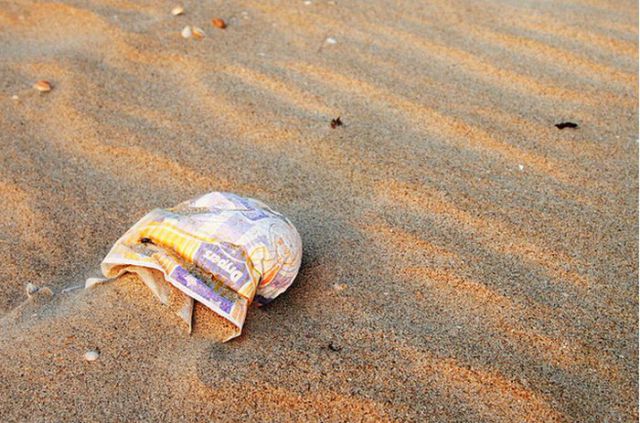 This Is Why Beaches Suck