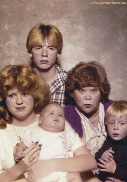 Awkward Family Photos. Part 9