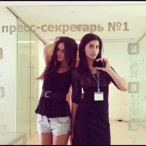 Seductive Girls Promote Russian Social Network