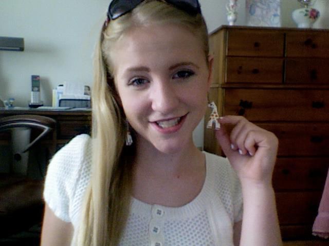 From Pretty to Pretty Scary