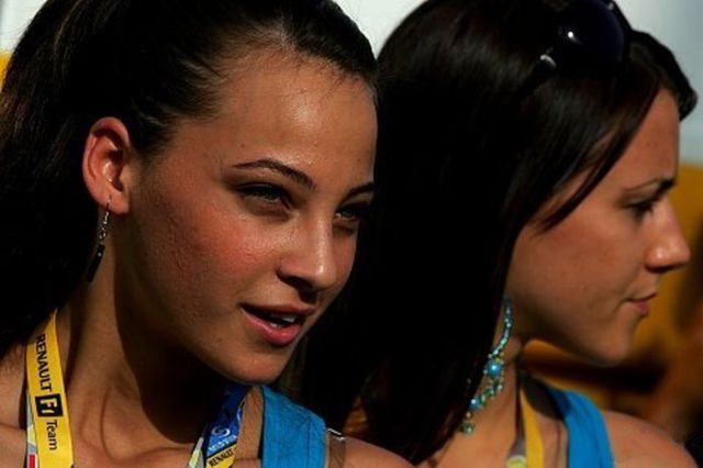 The Lovely Pit Babes of F1 from All Over the World