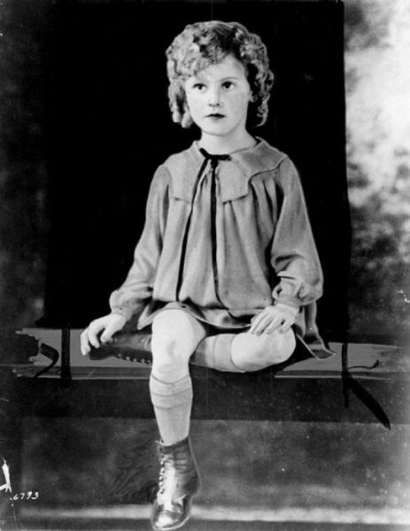 Rare Photographs of Celebrities. Part 21