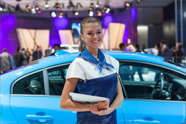 Girls of Moscow Car Show