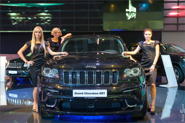 Girls of Moscow Car Show