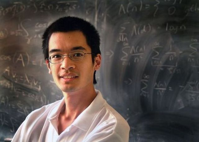 World-Famous Personalities with the Highest IQ