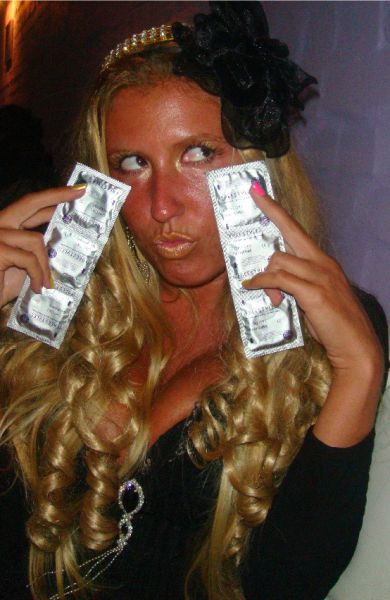 Super “Glamorous” Girl from Russian Social Media