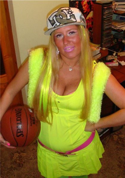 Super “Glamorous” Girl from Russian Social Media