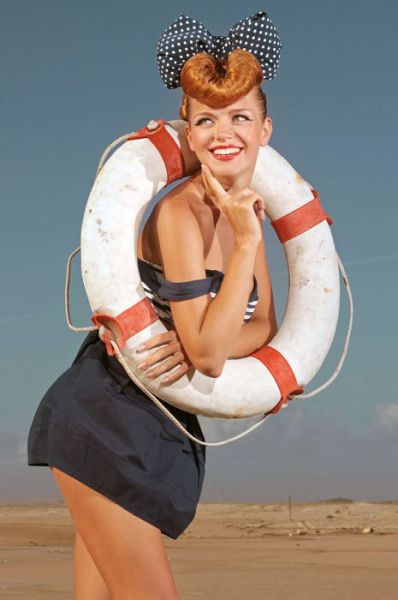 Retro Loveliness with Modern Pin-Up Girls