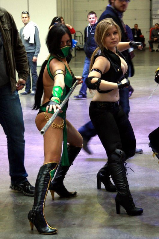 Girls from IgroMir 2012