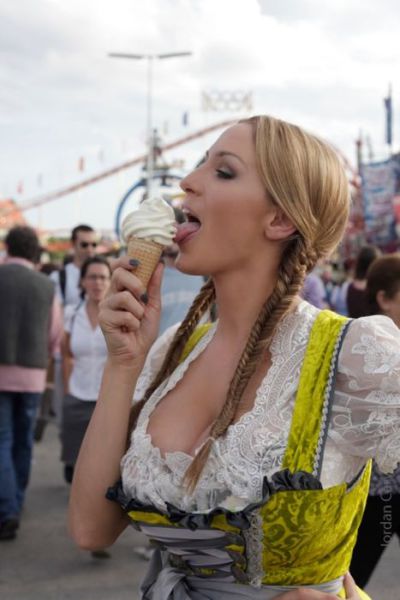 Bosomy Blonde, Jordan Carver, at Oktoberfest