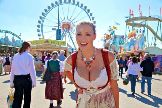 Bosomy Blonde, Jordan Carver, at Oktoberfest