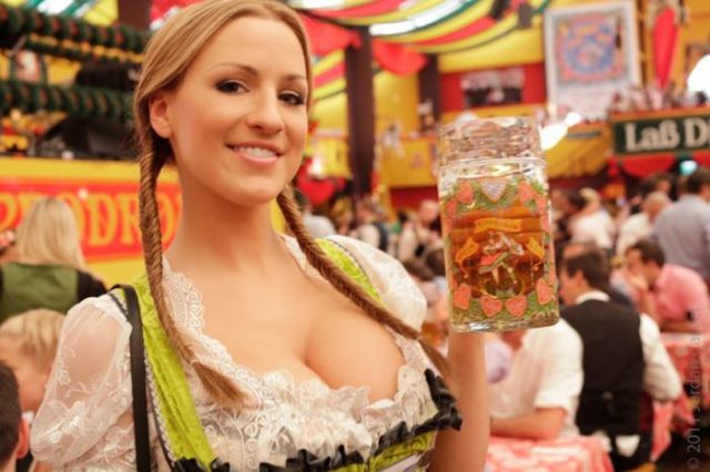Bosomy Blonde, Jordan Carver, at Oktoberfest