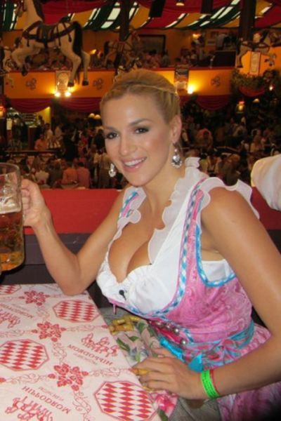 Bosomy Blonde, Jordan Carver, at Oktoberfest