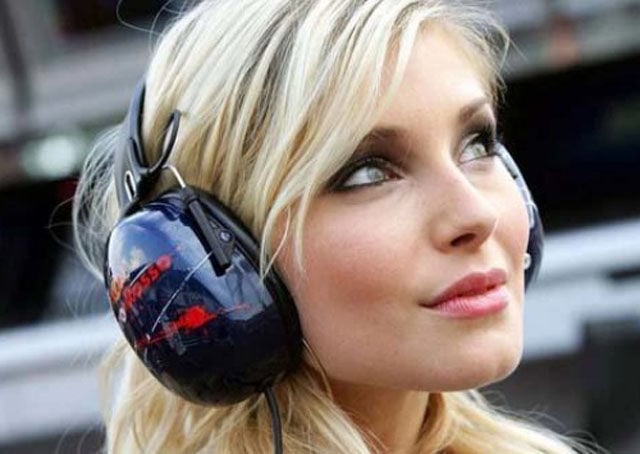 Ravishing Redbull Track Girls