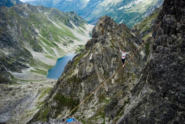 Are You This Brave? Or Gutsy Girl Sets Tightrope Record!
