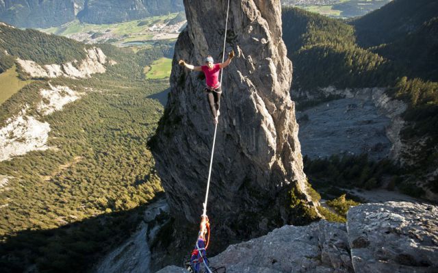 Are You This Brave? Or Gutsy Girl Sets Tightrope Record!