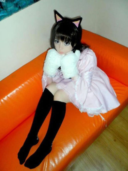 Creepy Girls Who Bring Dolls to Life!