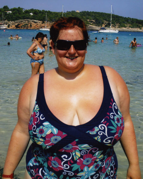 Riddle of the Day: Are These Women Family or Friends?