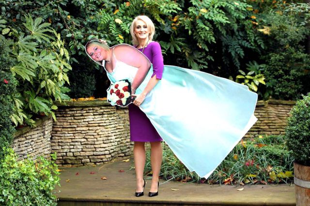 Riddle of the Day: Are These Women Family or Friends?