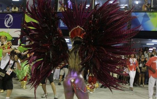 The Secret Trick That Helps Brazilian Samba Dancers Keep Their Panties On…