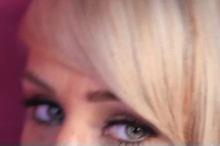 Sexy Sarah Jean Underwood in Action