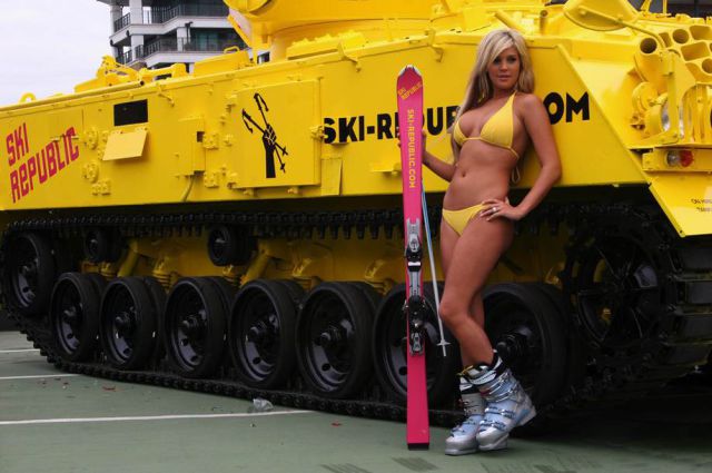 Keep Warm on the Slopes With These Ski Girls