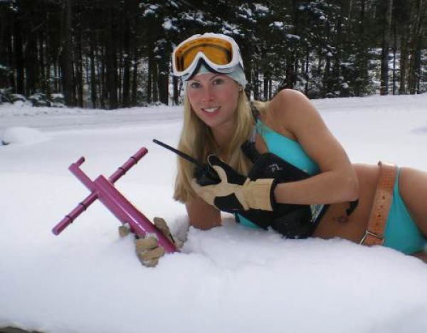 Keep Warm on the Slopes With These Ski Girls