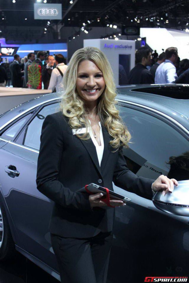 The Lovely Ladies of the LA Auto Show