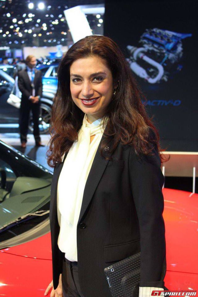 The Lovely Ladies of the LA Auto Show