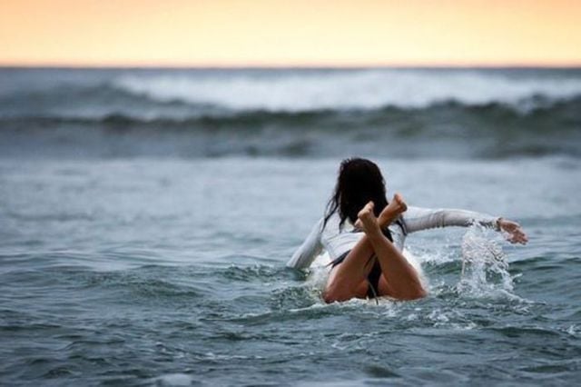 Wet ‘n Wild Surfer Chicks