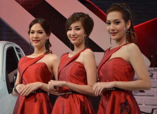 Ladies of the Thailand International Motor Expo 2012