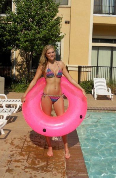 Beautiful Summer Loving Bikini Girls