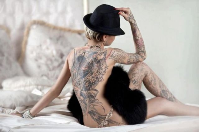 Men Who Go Crazy for Tattoos Will Love These Girls