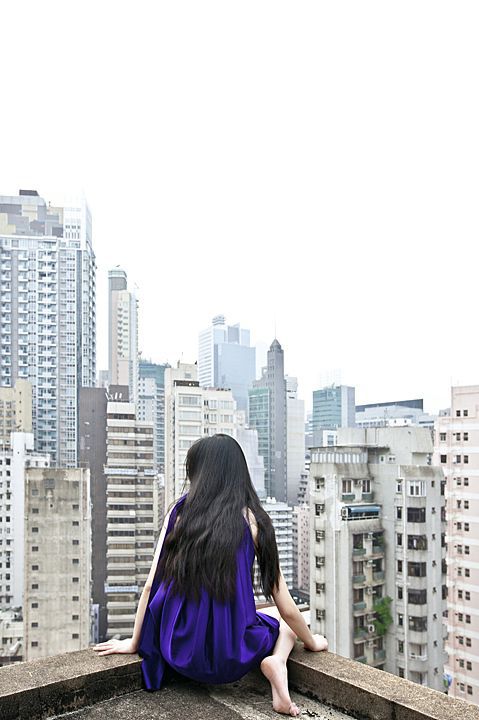 Korean Girl Lives Life on the Edge