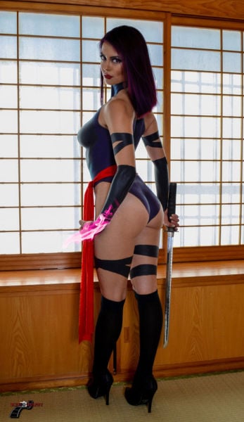 Cute and Kick-Ass Cosplay Girls