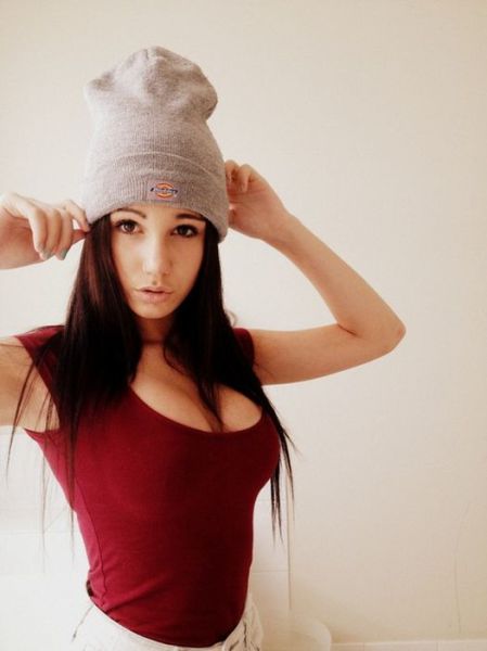 Some Eye-Candy for the Boys