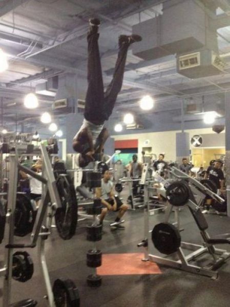 Hilarious Gym Moments Caught on Camera